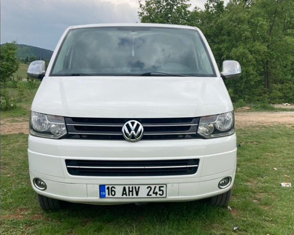 Wolksvagen Caravella 8+1  Otomatik Rent A Car
